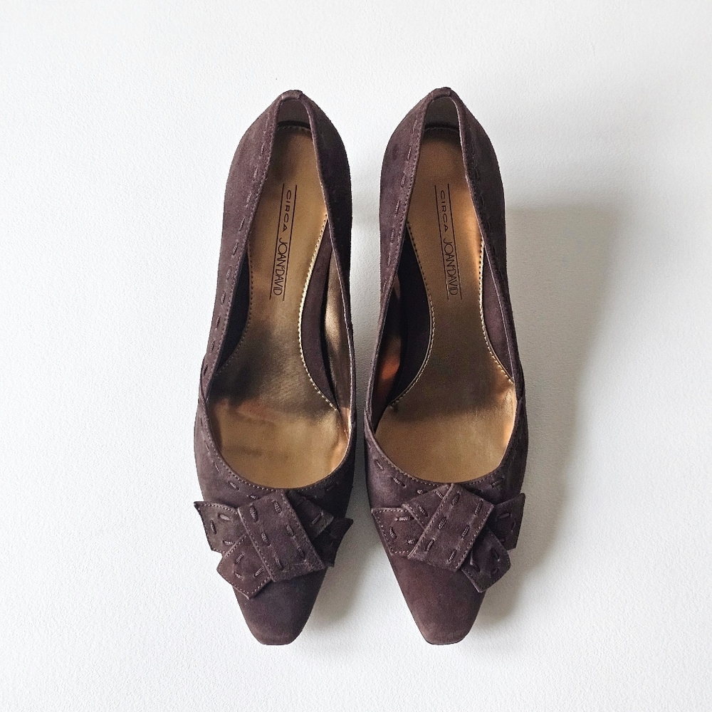 Circa Joan & David Brown Suede Bow Pumps Heels Womens 7.5M Classic Pointed Toe